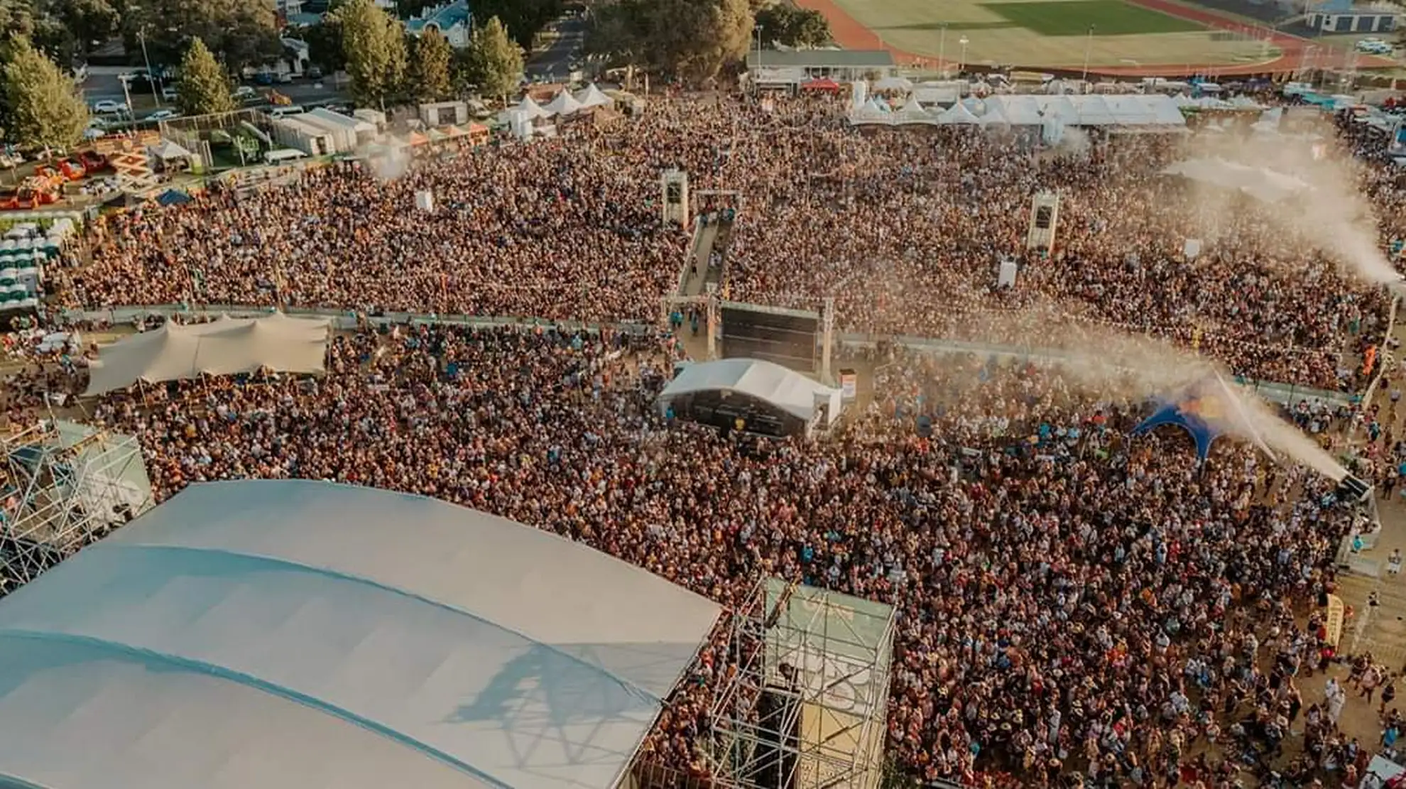 biOx Environmental - spray-cannons-crowd-cooling